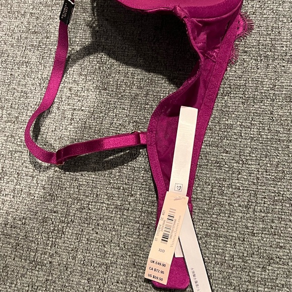 🌟VICTORIA SECRET DREAM ANGELS LACE CUP DEMI BRA WITH MATCHING PANTIES BUNDLE🌟 - Picture 3 of 6